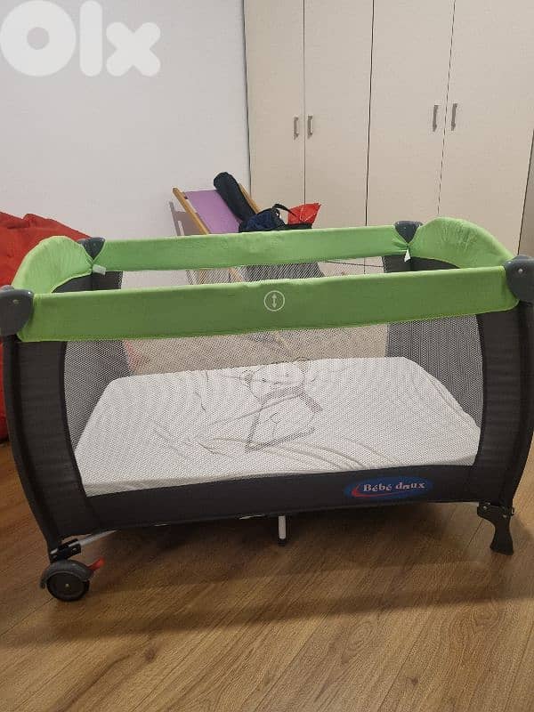 Baby bed with mattress 0