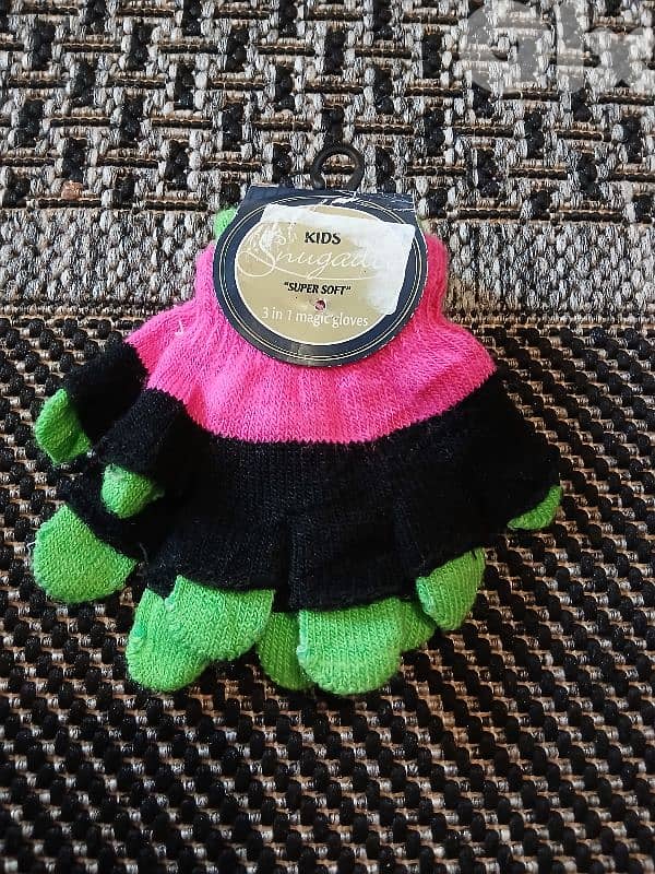 gloves 0