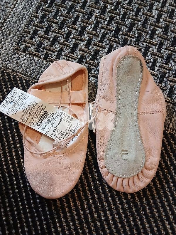 decathlon ballet shoes 0