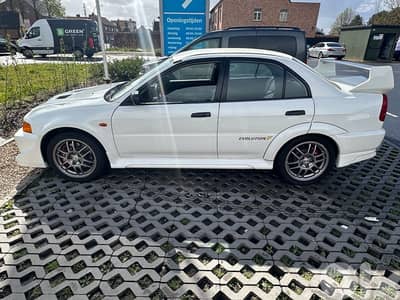 Mitsubishi Evo 5RS Eu/ KSA / UAE spec