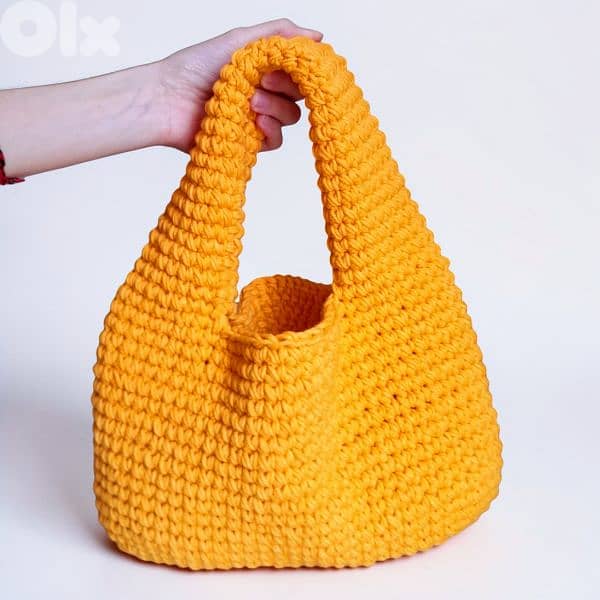 Handmade crochet donut handbag thick and durable small and medium size 2