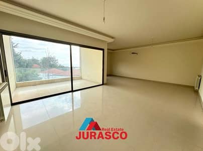 apartment for sale in kfarhbeb 175m / شقة للبيع كفرحباب ١٧٥ متر