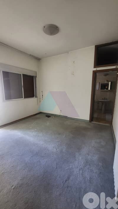200m2 apartment+partial sea view 4sale in Haret sakher -حارة صخر