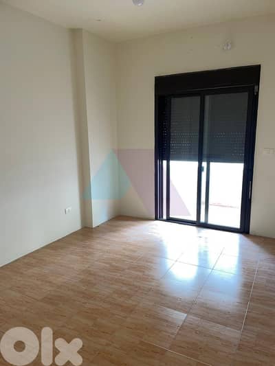 Spacious 180m2 apartment 4sale in Aoukar -شقة للبيع في عوكر