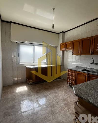 Apartment for Sale in Khalde شقة للبيع في خلدة