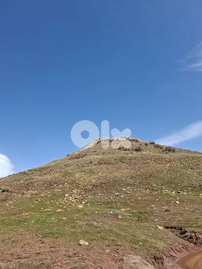 Land For Sale in Zaarour - أرض للبيع في الزعرور