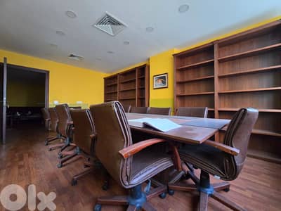 RAO26-4928 Office 200 sqm for Rent – Gemayzeh | مكتب للإيجار
