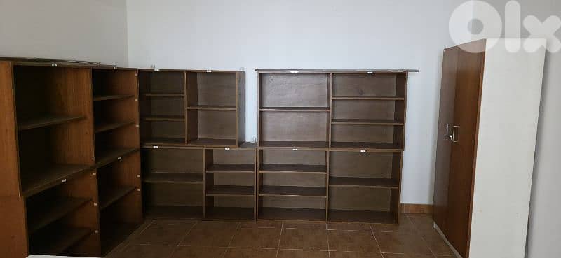 cabinet 0