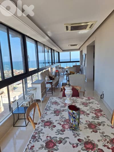 Luxury Full-Floor Apartment – 4 Bedrooms + Maid | 2 Parking | Jnah