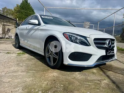 Mercedes-Benz C-Class 2018 Clean title36200 Miles