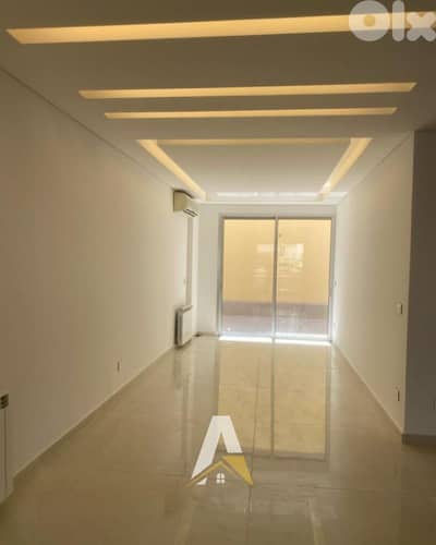 425 SQM Apartment In Zalka