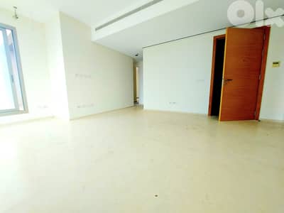 RA26-4935 Apartment for Rent – Ain El Mreisseh | شقة للإيجار