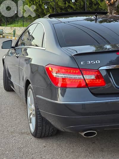 Mercedes-Benz E-Class 2011