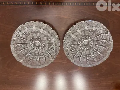 ash trays