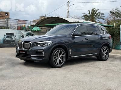 BMW X5 2019 4.0 xiDrive ! 80,000 Km ! company source , Special Offer