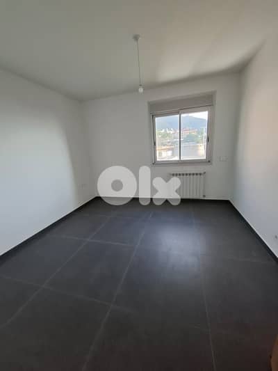 GMK141NE - Apartment For Sale In Kfarhbab - شقة للبيع في كفرحباب