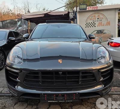 Porsche Macan GTS 2017 luxury F/O 434 hp  Ajnabieh clean carfax