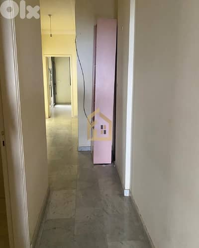 Apartment for rent in Haret Sakher GH318 شقة للإيجار في حارة صخر Apartment for rent in Haret Sakher GH318 شقة للإيجار في حارة صخر