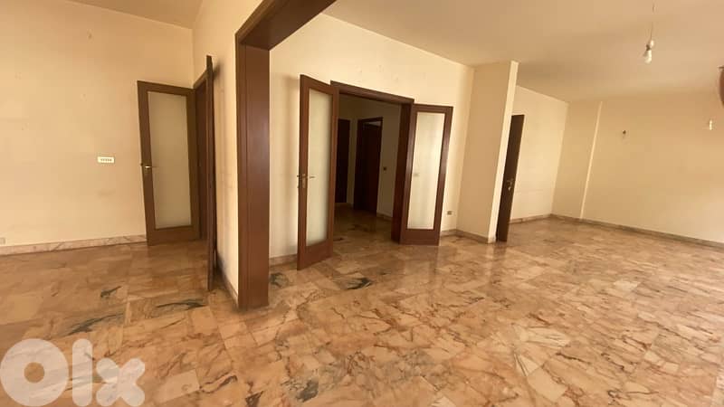 Beautiful large and sunny apart prime location achrafieh 0