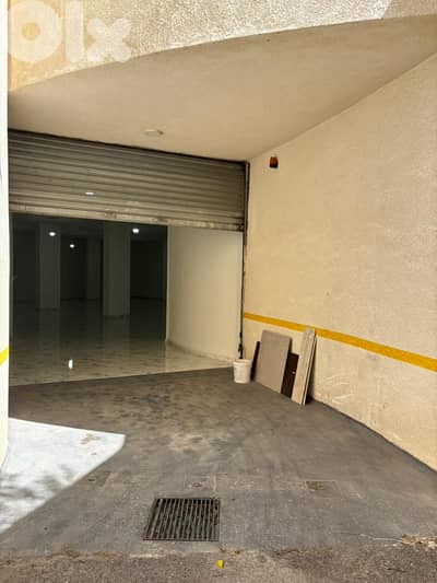 RWB452EA - Warehouse for sale in Bouar