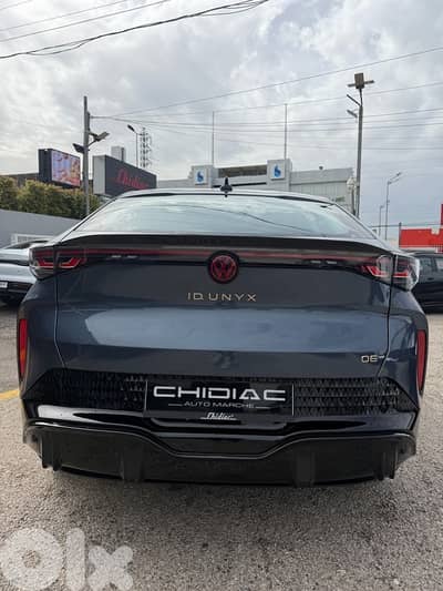 Volkswagen ID UNYX Max 2025