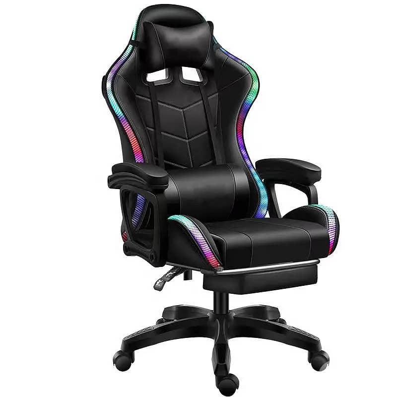 Gaming chair with footrest and Rgb Led lights 4