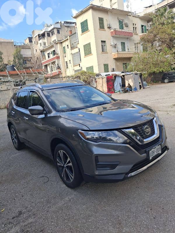 Nissan Rogue 2019 4x4 sv clean car fax 100% 0