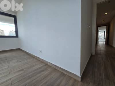 RA26-4926 Apartment for Rent – Ain El Mreisseh | شقة للإيجار