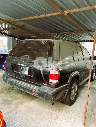 Nissan Pathfinder 1999