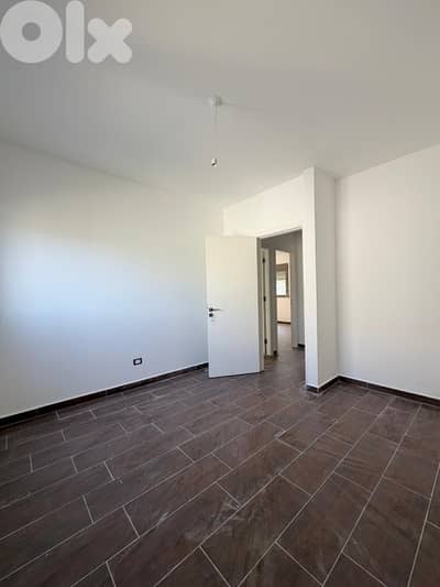 Apartment for Sale In Zikrit   شقة للبيع في زكريت