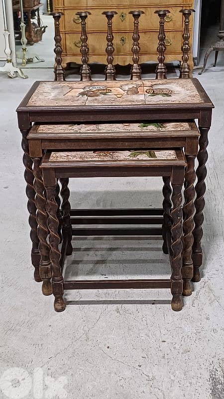 antique 0