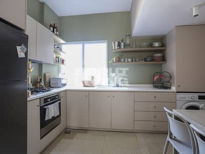 Gorgeous Flat | Great Energy | Prime Location