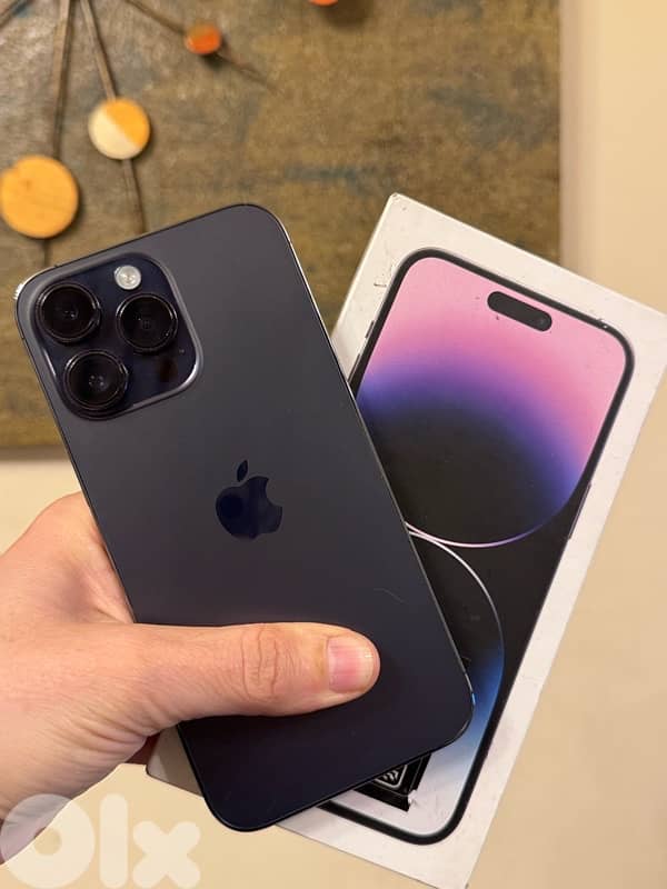 iphone 14 pro max 512gb no scratches ( replaced screen and battery) 2