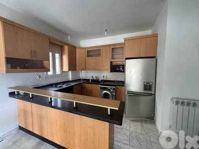 Apartment for sale in Baabdat شقة للبيع في بعبدات