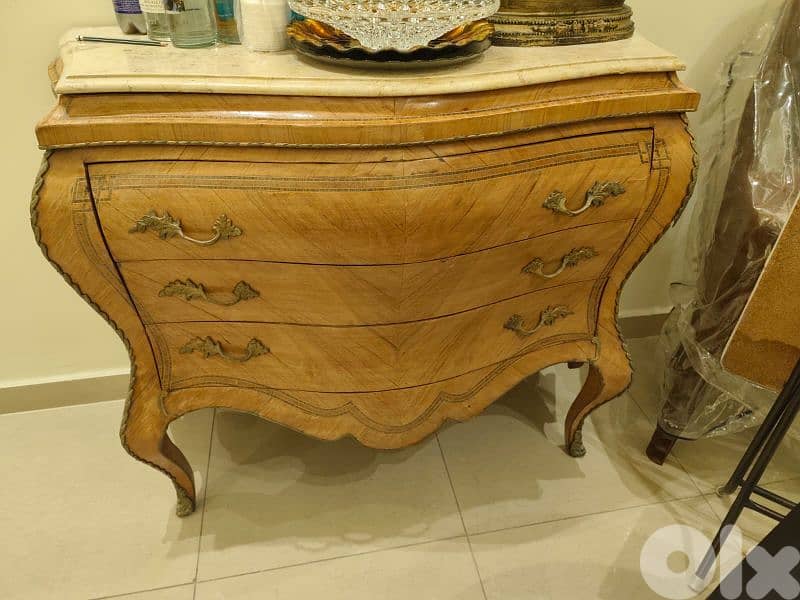 two chairs with commode in good condition 0