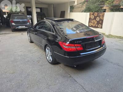 Mercedes-Benz E-Class 2010