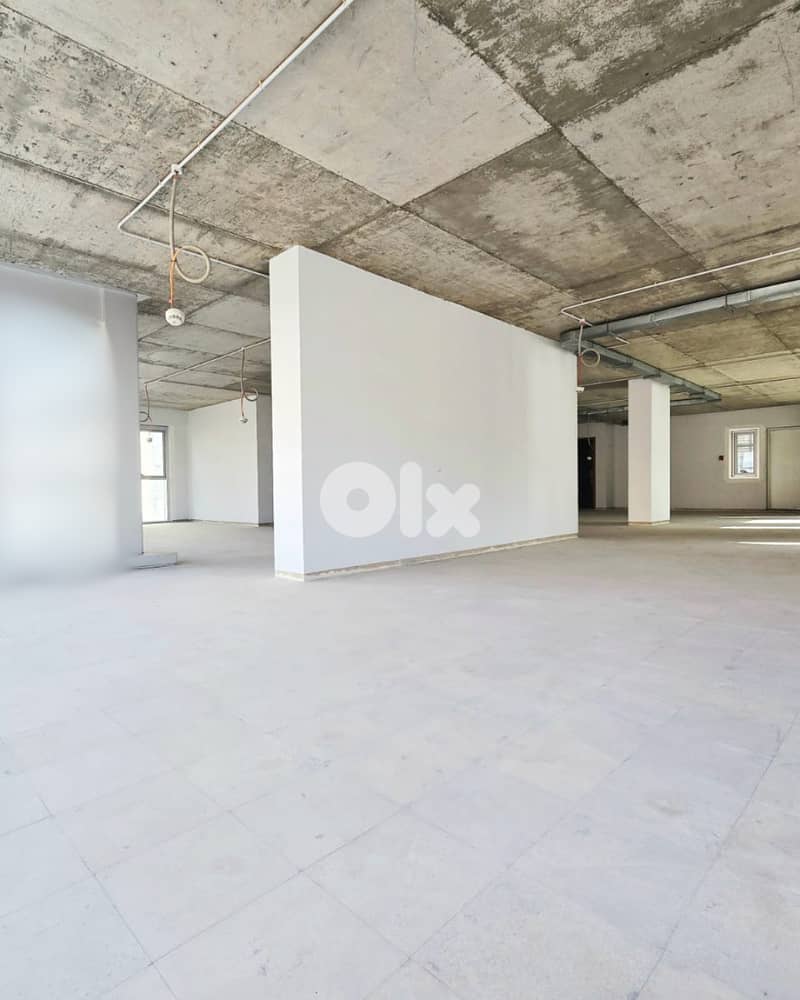 RAO26-4891 Office 400 m² for Rent – Verdun, Beirut Open Space 0