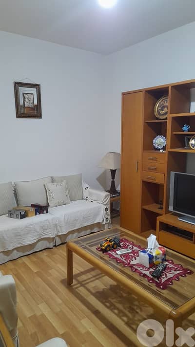 شقة مفروشة للايجار في الحازمية/مار تقلا Apartment in Hazmieh/Mar Takla