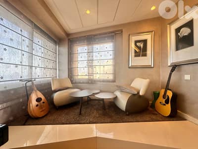 Luxury Apartment for Sale in hamraشقة فاخرة جداً للبيع بطابق كامل