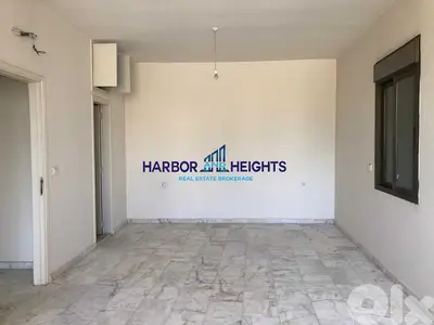 Office for Rent in Sin el Fil - مكتب للإيجار في سن الفيل