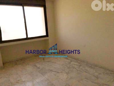 Office for Rent in Sin el Fil - مكتب للإيجار في سن الفيل
