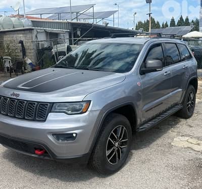 Grand Cherokee 2018 TrailHawk clean carfax