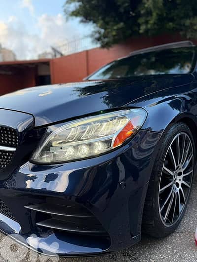 مرسيدس بنز سي-كلاس 300 AMG package