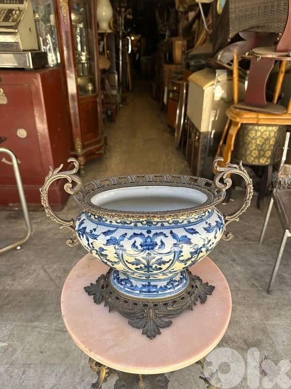 Antique frensh centrepiece jardinière bronze & porcelaine 300$ 1