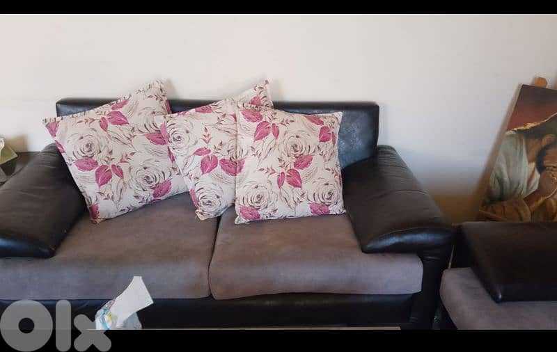 living room. 0