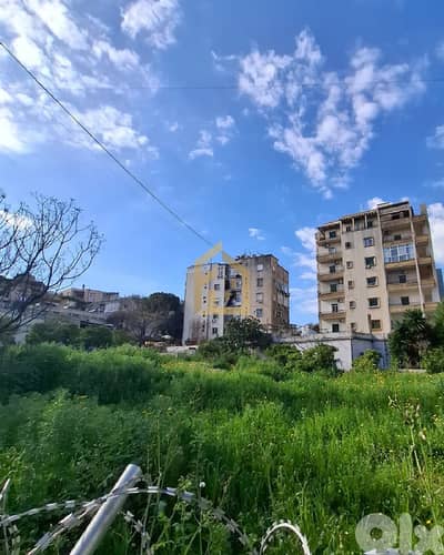 Land for rent in Sin El Fil DW73 أرض للإيجار في سن الفيل