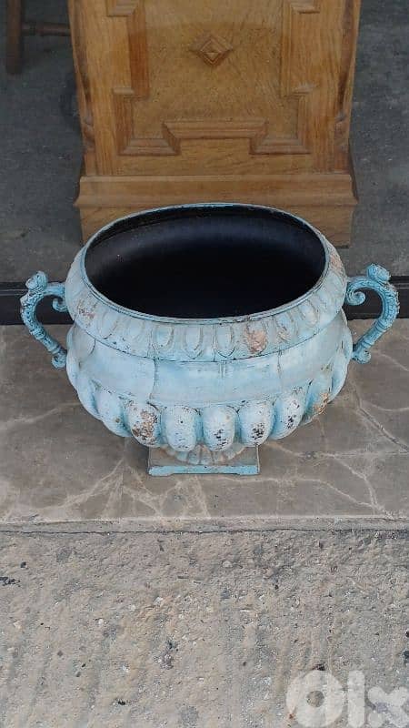 antique 6