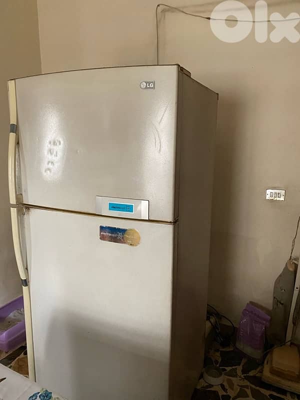 Big LG FRIDGE 0