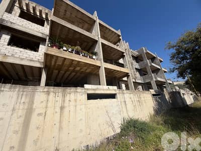 L20898 - Residential Building For Sale in A Prime Location in Edde
