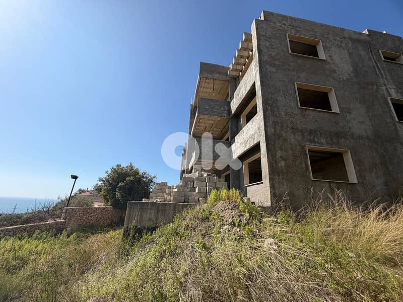L20898 - Residential Building For Sale in A Prime Location in Edde 3